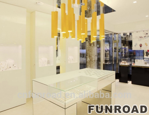 Retail White Display Showcase for Brand Store Furniture