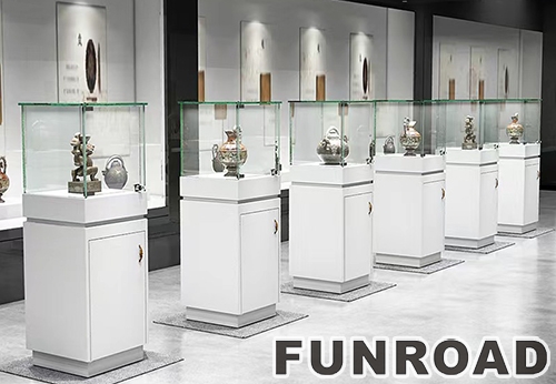 Professional Custom black and white jewelry kiosk for mall shopping 