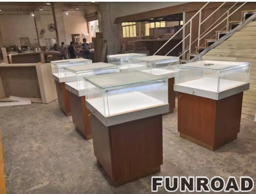 Bargain Rush Jewellery Shop Showcase High-end Metal Glass Custom Luxury Jewelry Display Cabinet