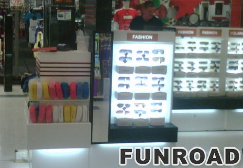 New Style Sunglass Display Showcase for Optical Store Design