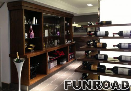 Customized Wine Display Showcase for Wine Store Interior Design