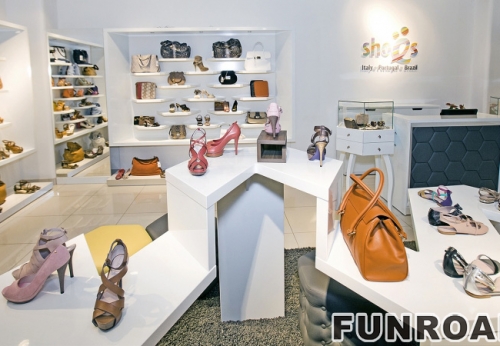 Wooden White Display Rack for Brand Shoes Store Decor