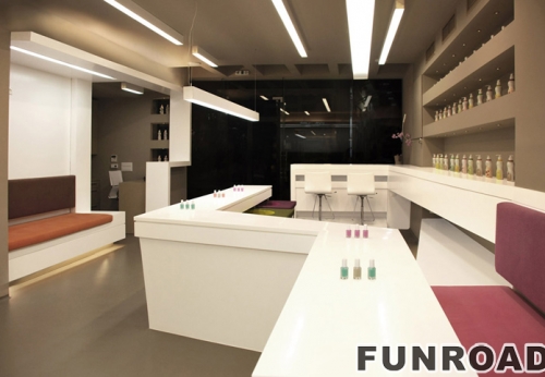 Nail beauty salon nail bar furniture design white nail beauty table and wooden manicure table
