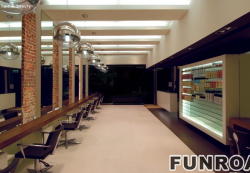 Salon Display Kiosk for Beauty Store Interior Design