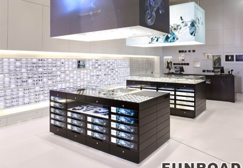 Customized Acrylic Display Cabinet for Retail Store Design