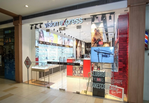 shop display retail optical store design