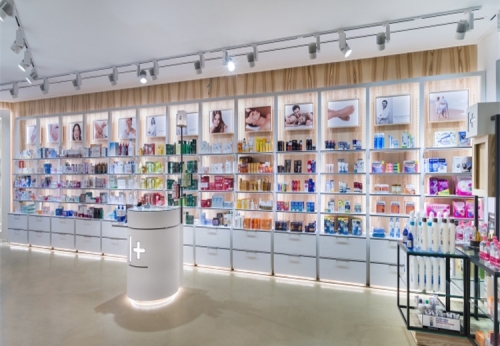 Customized Pharmacy Showcase Shelf for Drug Store Decoration