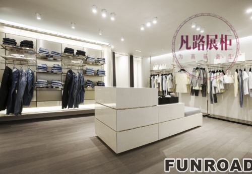 LIU.JO custom-made lacquered clothing display case, fan lu shenzhen display case factory free design