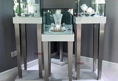 Customized High Quality Jewelry Display Showcase 