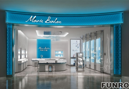 Modern Display Showcase for Jewelry Store Design 