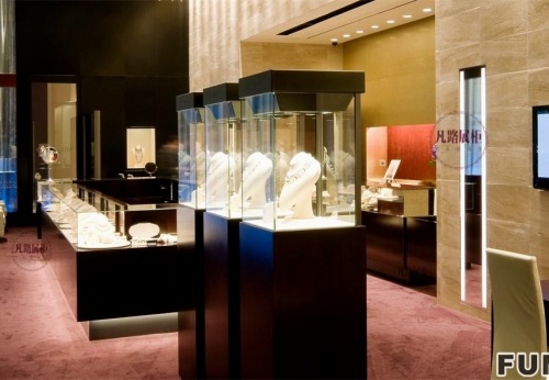 Customized Wooden Display Showcase for Jewelry Store Design