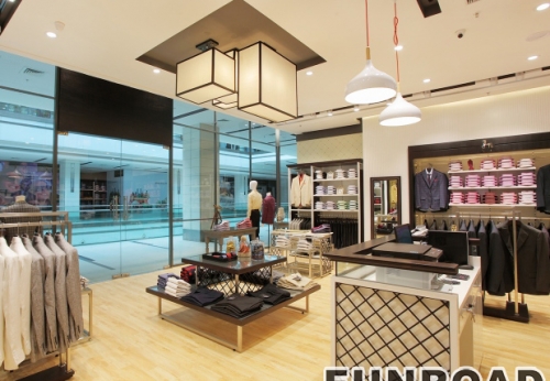 Retail Clothing Display Showcase for Store Interior Design
