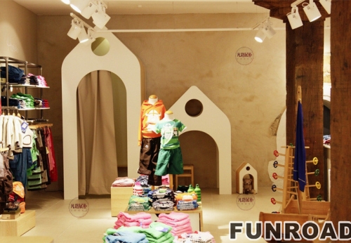 Wooden Paint Shop Showcase for Children’s Clothing Shop
