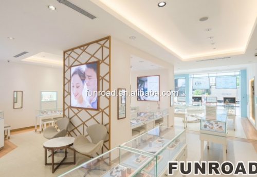 White Luxury retail jewellery display cabinets