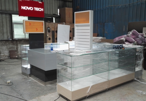 Funroad customized wooden glass cell phone kiosk with mobile phone repair counter