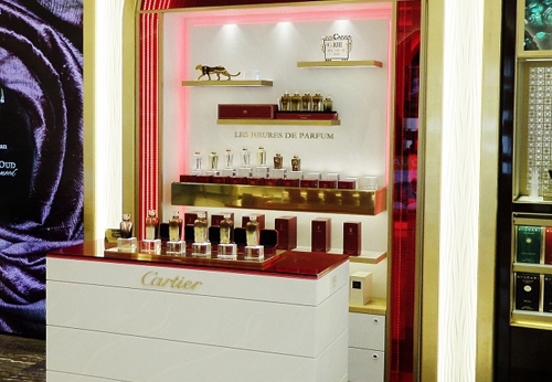 Custom Cosmetic Showcase for Cartier Shop Interior Design