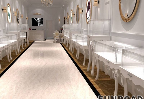 Luxurious Jewelry Shop Interior Design 