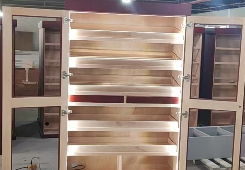 Custom Wooden Cigar Shop Supplies Showroom Tobacco Dispensary Glass Showcase Display Cabinet Grow Wape Show Cases for Smoke Shop
